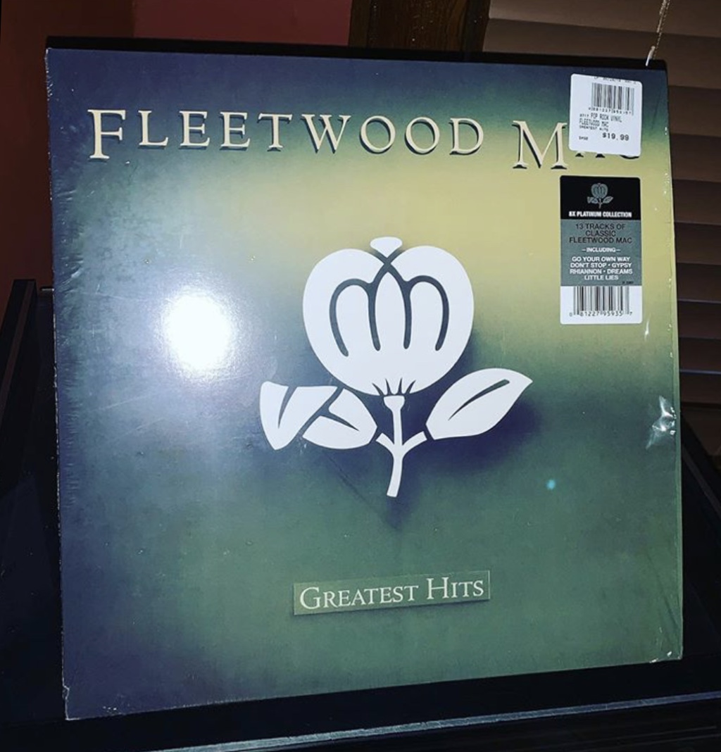 Cover to the Fleetwood Mac Greatest Hits vinyl album